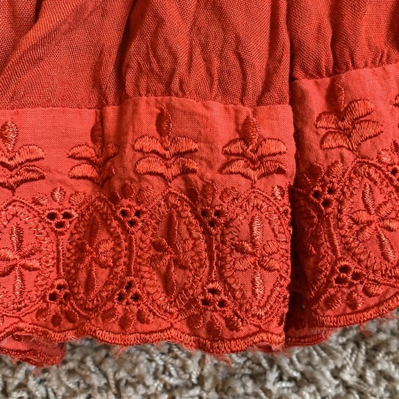 Rust colored skirt - Picture 4 of 5